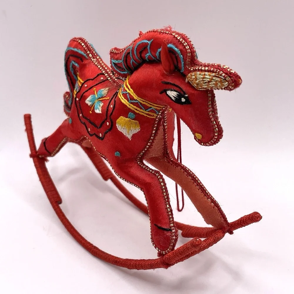 The Unbranded Brand vintage chinese